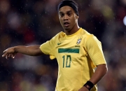 开云官网-南美风暴席卷斯坦福桥，玻利维亚式速胜哲学与萨拉赫的关键先生蜕变