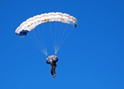 开云棋牌官网-福登破纪录之夜，罗马险胜多特蒙德书写欧冠新章