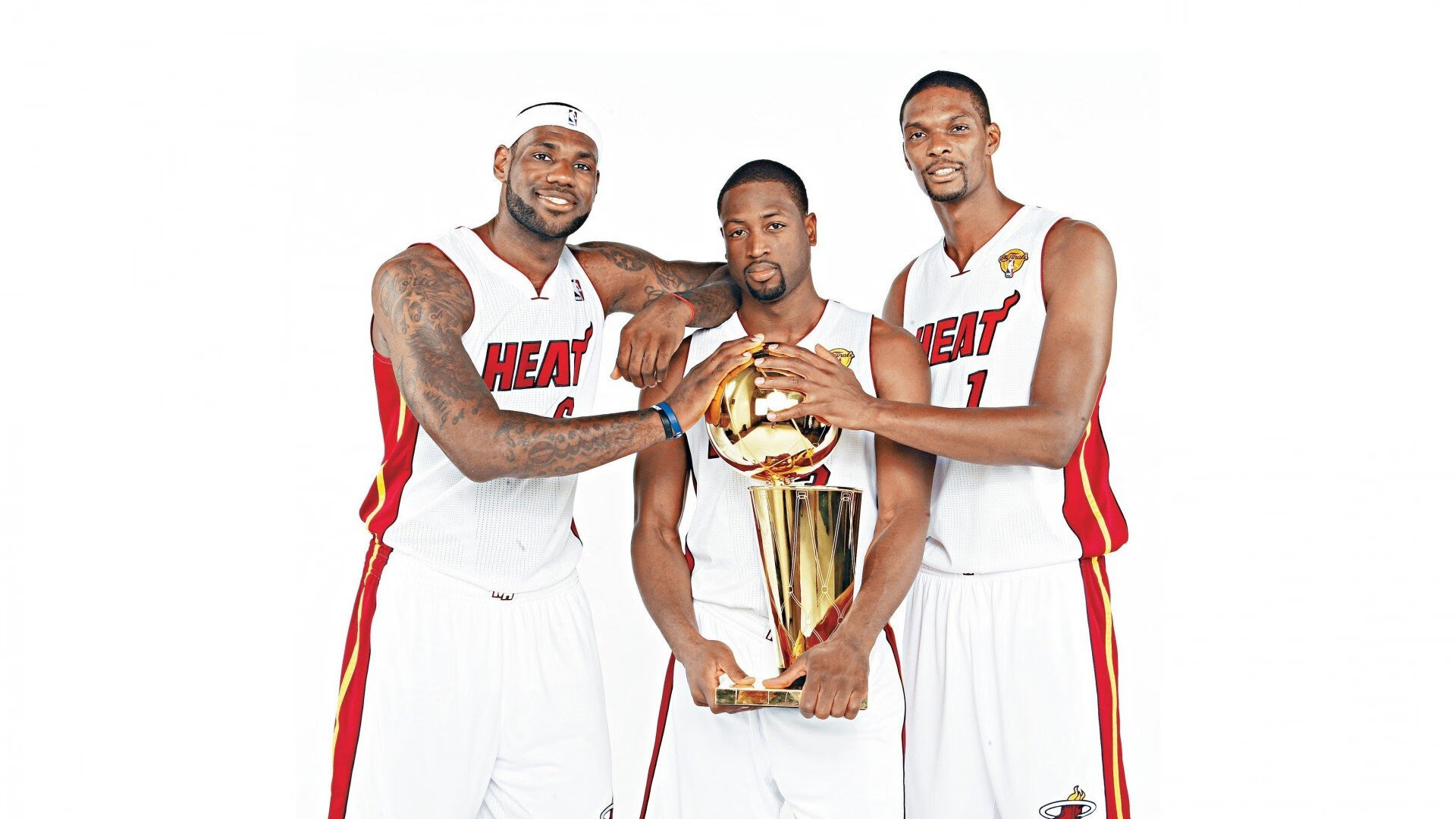 马赛轻取巴拉瓜，萨内用实力证明自己，一场个人与团队的胜利交响曲